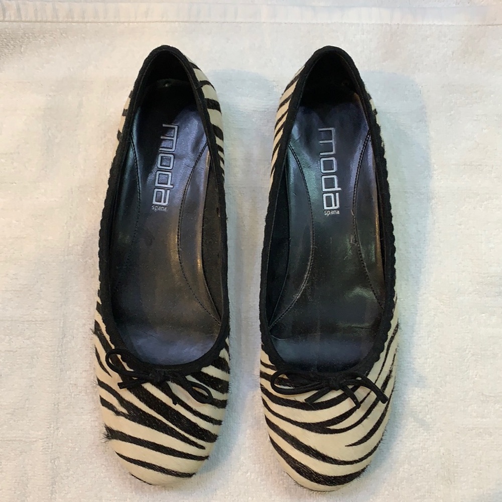 Moda Spana zebra calf hair ballet flat